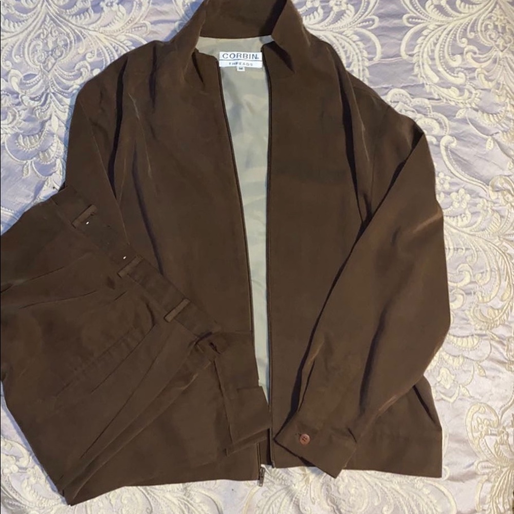 Jacket and pants set